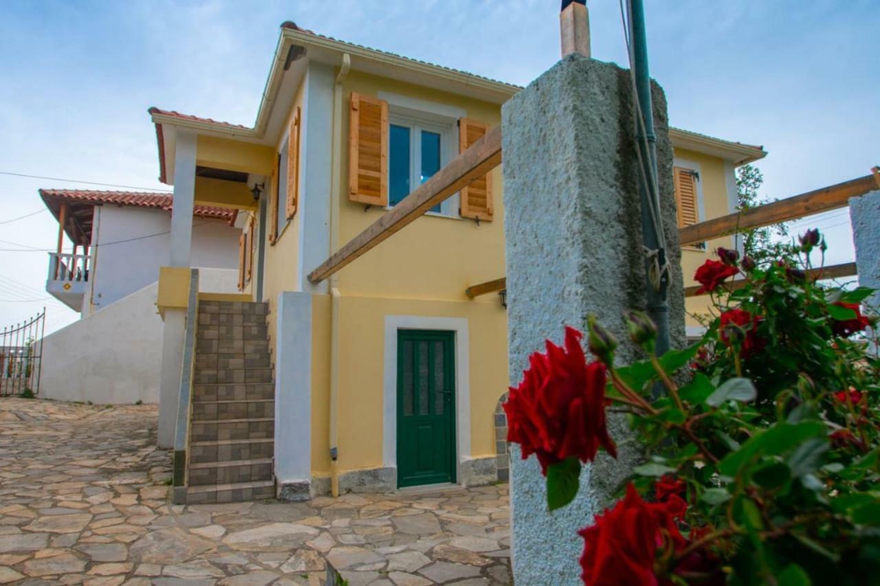 Traditional Village House Méson Yerakaríon Bagian luar foto